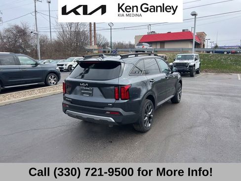 Certified 2023 Kia Sorento SX Prestige AWD/4WD image 11