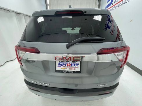 Used 2023 GMC Acadia SLE AWD/4WD image 5
