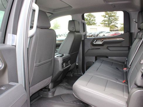 New 2026 Chevrolet Silverado 1500 RST w/ RST All Star Premium Package AWD/4WD image 11