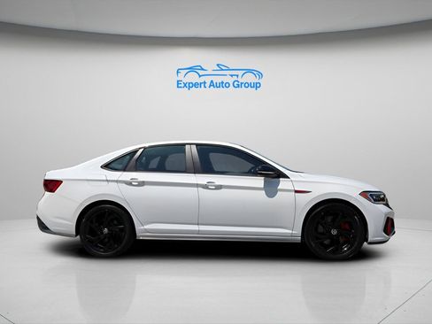 Used 2023 Volkswagen Jetta GLI Autobahn w/ GLI Black Package image 3