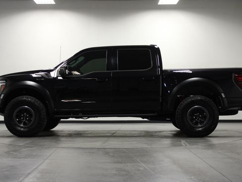 Used 2025 Ford F150 Raptor AWD/4WD image 7