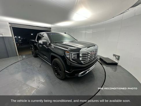 Used 2022 GMC Sierra 1500 Denali image 8