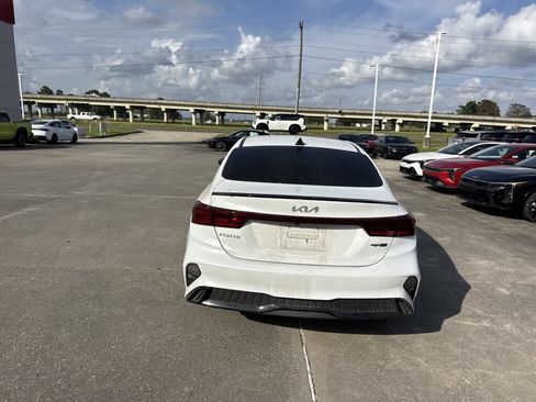 Used 2024 Kia Forte GT-Line w/ GT-Line Premium Package image 7