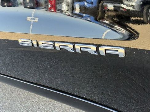 New 2026 GMC Sierra 1500 SLE w/ X31 Off-Road Package image 15