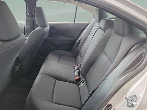 Certified 2025 Toyota Corolla LE image 21