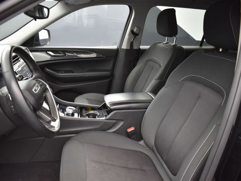 Used 2022 Jeep Grand Cherokee L Laredo w/ Luxury Tech Group I image 16