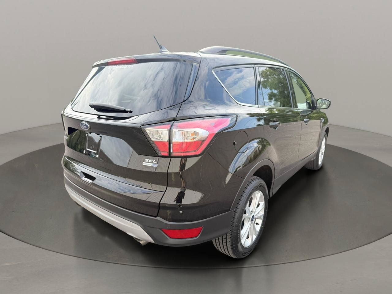 Used 2018 Ford Escape SEL AWD/4WD image 29