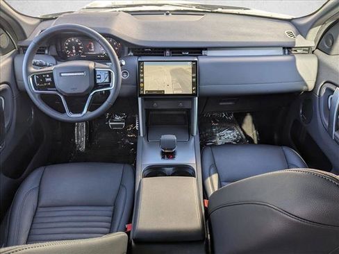 Used 2024 Land Rover Discovery Sport Dynamic SE image 18