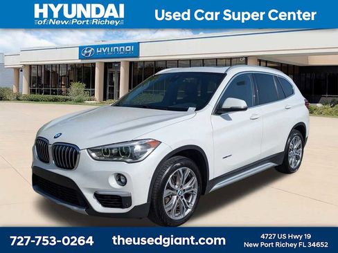 Used 2017 BMW X1 xDrive28i AWD/4WD image 1