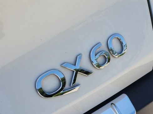 Used 2025 INFINITI QX60 Luxe w/ Cargo Package FWD image 12