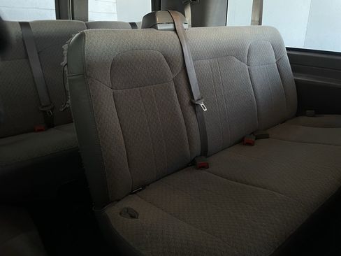 Used 2017 Chevrolet Express 3500 LT w/ LT Preferred Equipment Group image 18