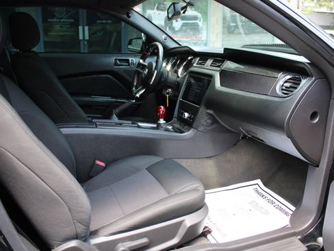Used 2014 Ford Mustang GT w/ Equipment Group 301A RWD image 16