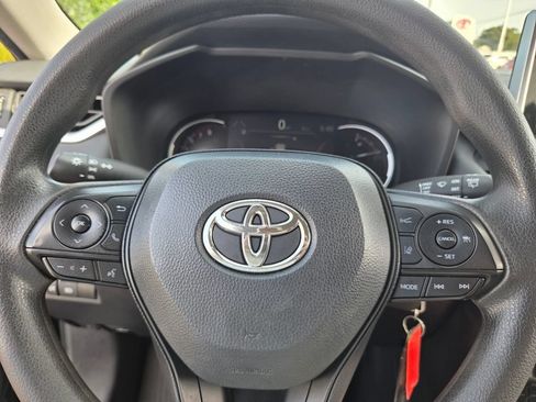 Used 2024 Toyota RAV4 LE FWD image 21