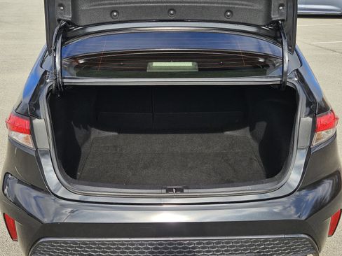 Used 2021 Toyota Corolla SE image 10