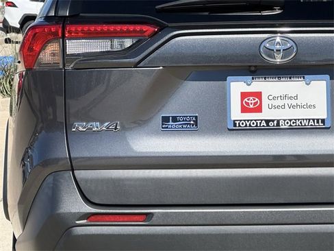 Certified 2023 Toyota RAV4 LE image 5