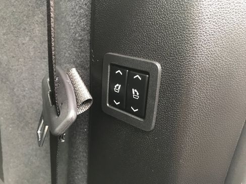 Certified 2025 Cadillac XT6 Premium Luxury image 26