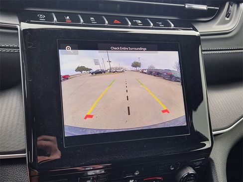 New 2025 Jeep Grand Cherokee Laredo w/ Luxury Tech Group I image 13