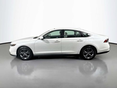 Used 2023 Honda Accord EX image 4