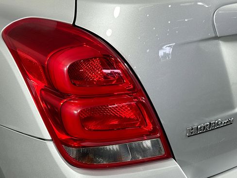 Used 2021 Chevrolet Trax LT w/ Redline Edition image 35