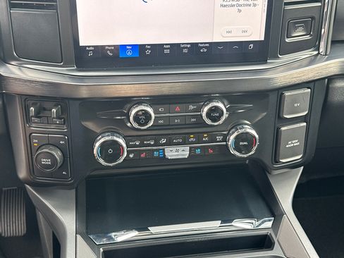 Certified 2026 Ford F250 Lariat AWD/4WD image 30
