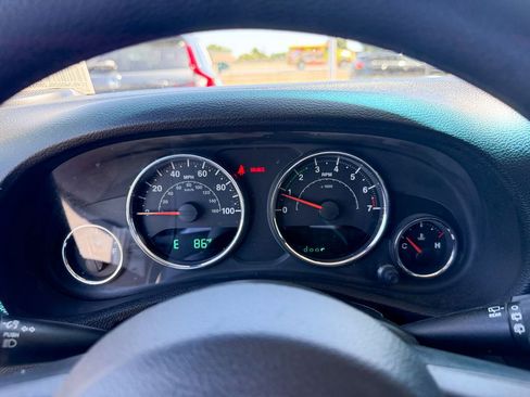 Used 2016 Jeep Wrangler Unlimited Sport AWD/4WD image 17