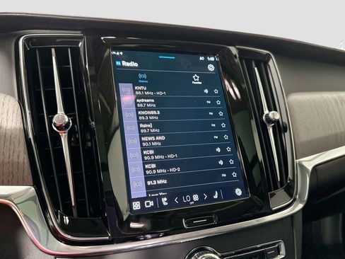 New 2025 Volvo S90 B6 Ultra w/ Lounge Package image 11