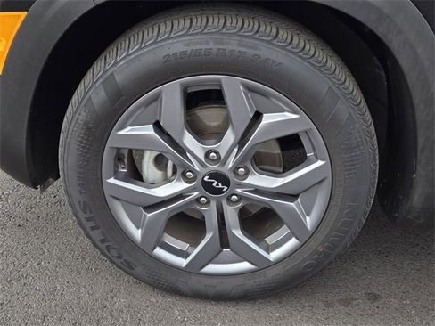 Used 2024 Kia Seltos S image 9