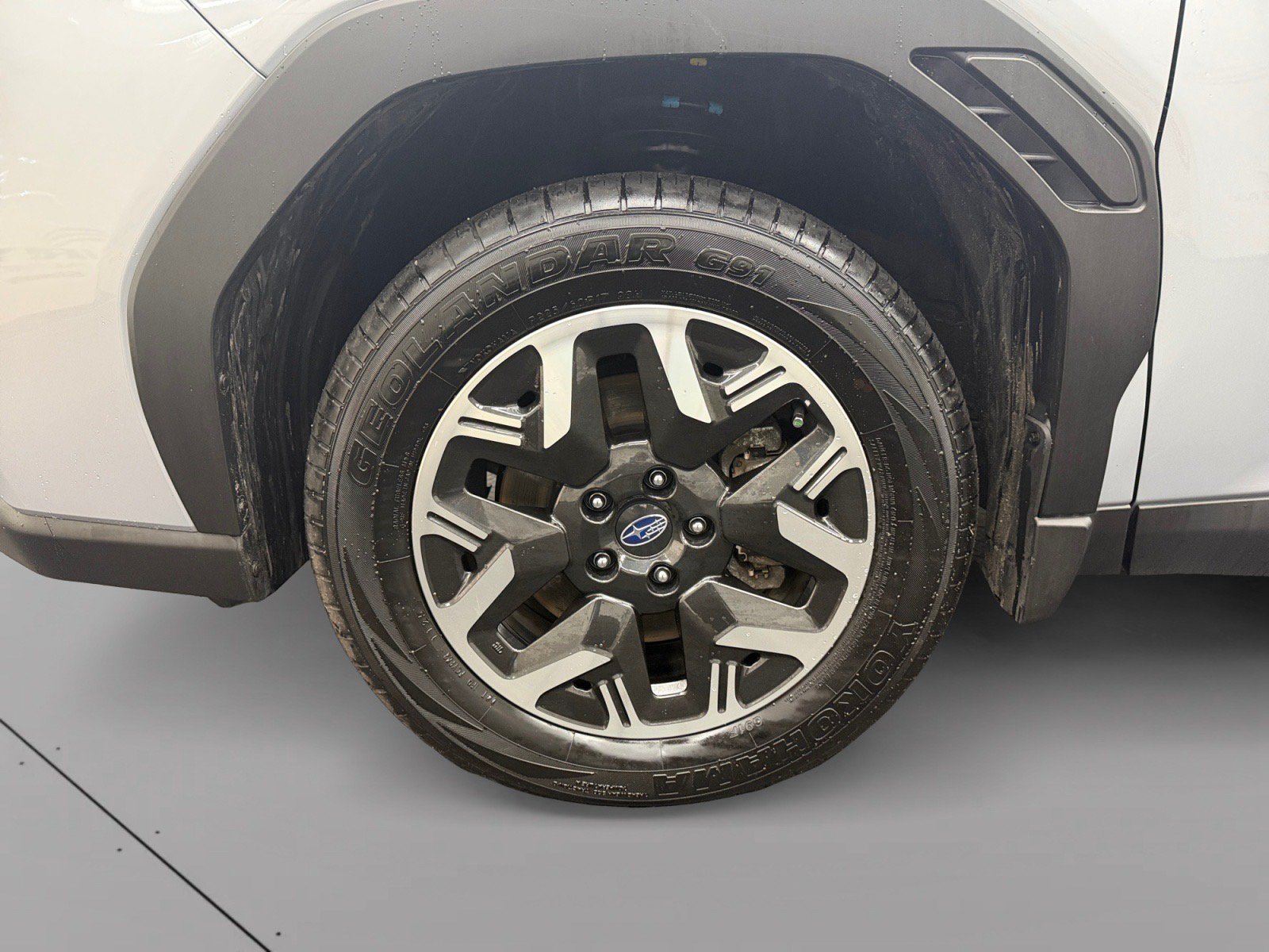 Certified 2025 Subaru Forester Premium AWD/4WD image 14