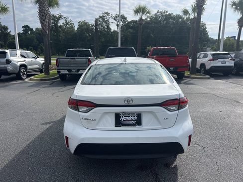 Used 2026 Toyota Corolla LE FWD image 9