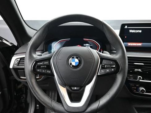 Used 2023 BMW 530i xDrive w/ Premium Package AWD/4WD image 13