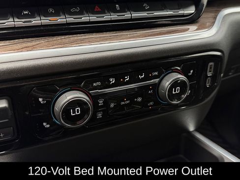 Used 2025 Chevrolet Silverado 1500 RST w/ Texas Edition Plus AWD/4WD image 23
