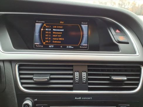 Used 2013 Audi A4 2.0T Premium image 31