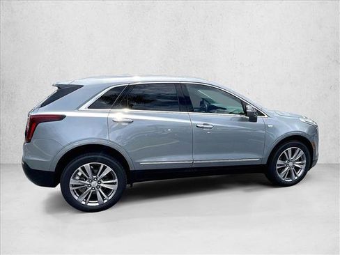Certified 2023 Cadillac XT5 Premium Luxury FWD image 5