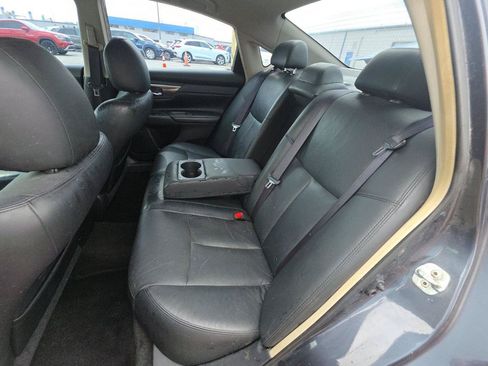 Used 2013 Nissan Altima 2.5 SL FWD image 11