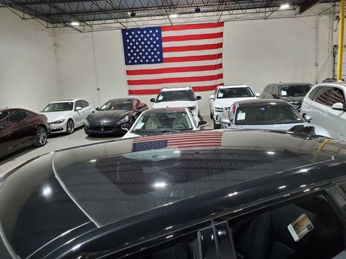 Used 2017 Land Rover Range Rover Evoque SE Premium image 42