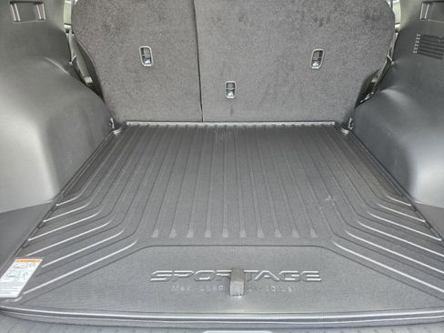 New 2026 Kia Sportage SX image 22