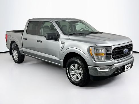 Used 2021 Ford F150 XLT image 2