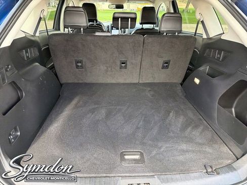 Used 2024 Ford Edge SEL w/ Convenience Package image 18
