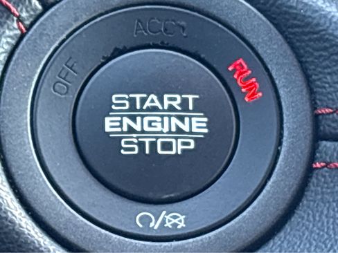 Used 2024 Dodge Durango GT image 4