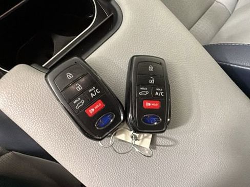 Used 2023 Subaru Solterra AWD image 21