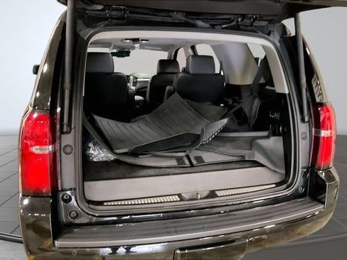 Used 2019 Chevrolet Tahoe Premier AWD/4WD image 33