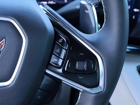 Used 2024 Chevrolet Corvette Z06 w/ Z07 Performance Package image 34