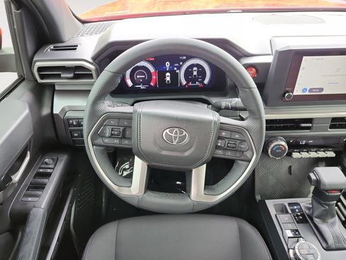 Used 2026 Toyota Tacoma TRD Off-Road AWD/4WD image 12