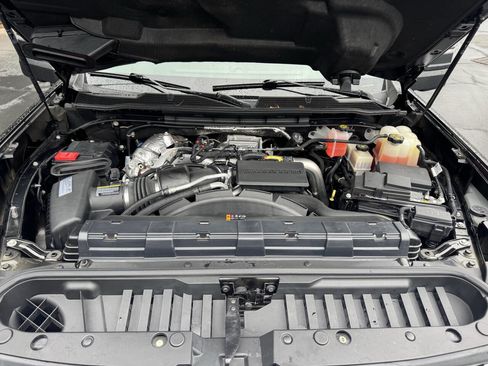 Used 2021 Chevrolet Silverado 3500 LTZ w/ LTZ Convenience Package image 23