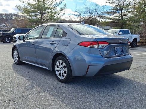 Certified 2024 Toyota Corolla LE image 4