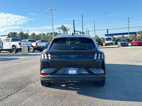 Used 2022 Ford Mustang Mach-E Select w/ Comfort/Technology Package image 15