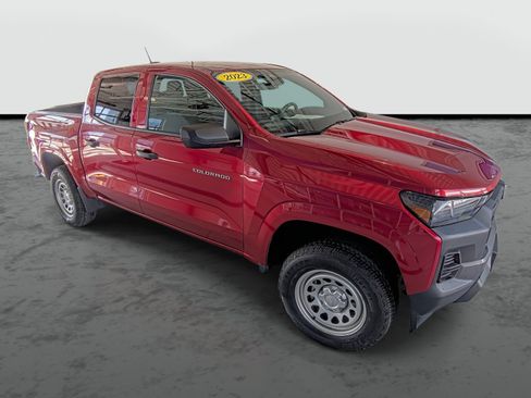 Used 2023 Chevrolet Colorado W/T w/ WT Convenience Package II image 4