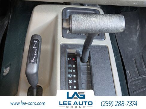 Used 2004 Jeep Wrangler Sahara w/ Dual Top Group AWD/4WD image 15