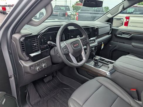 New 2026 GMC Sierra 1500 SLT AWD/4WD image 15