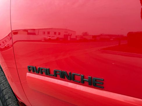 Used 2008 Chevrolet Avalanche LTZ w/ LTZ Preferred Equipment Group image 10